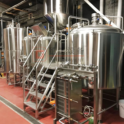 Beschikbaar 1000L roestvrijstalen bierbrouwerijapparatuur brouwsysteem voor drie schepen in Italië